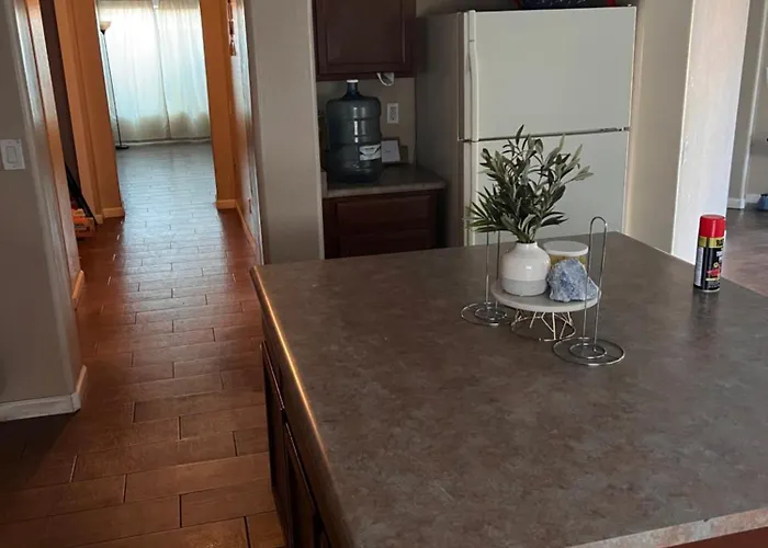 West Valley Tiny Bennet Homestay Phoenix